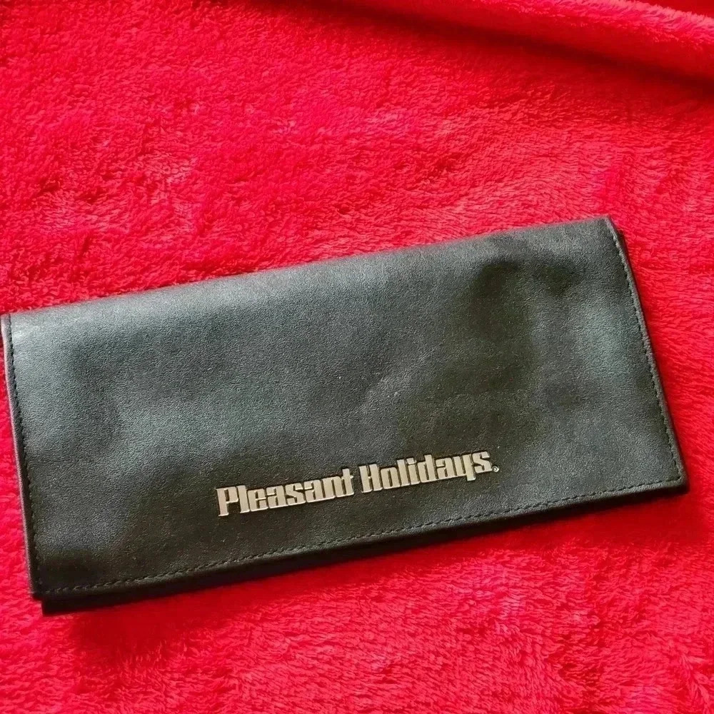 Travel clutch​​​